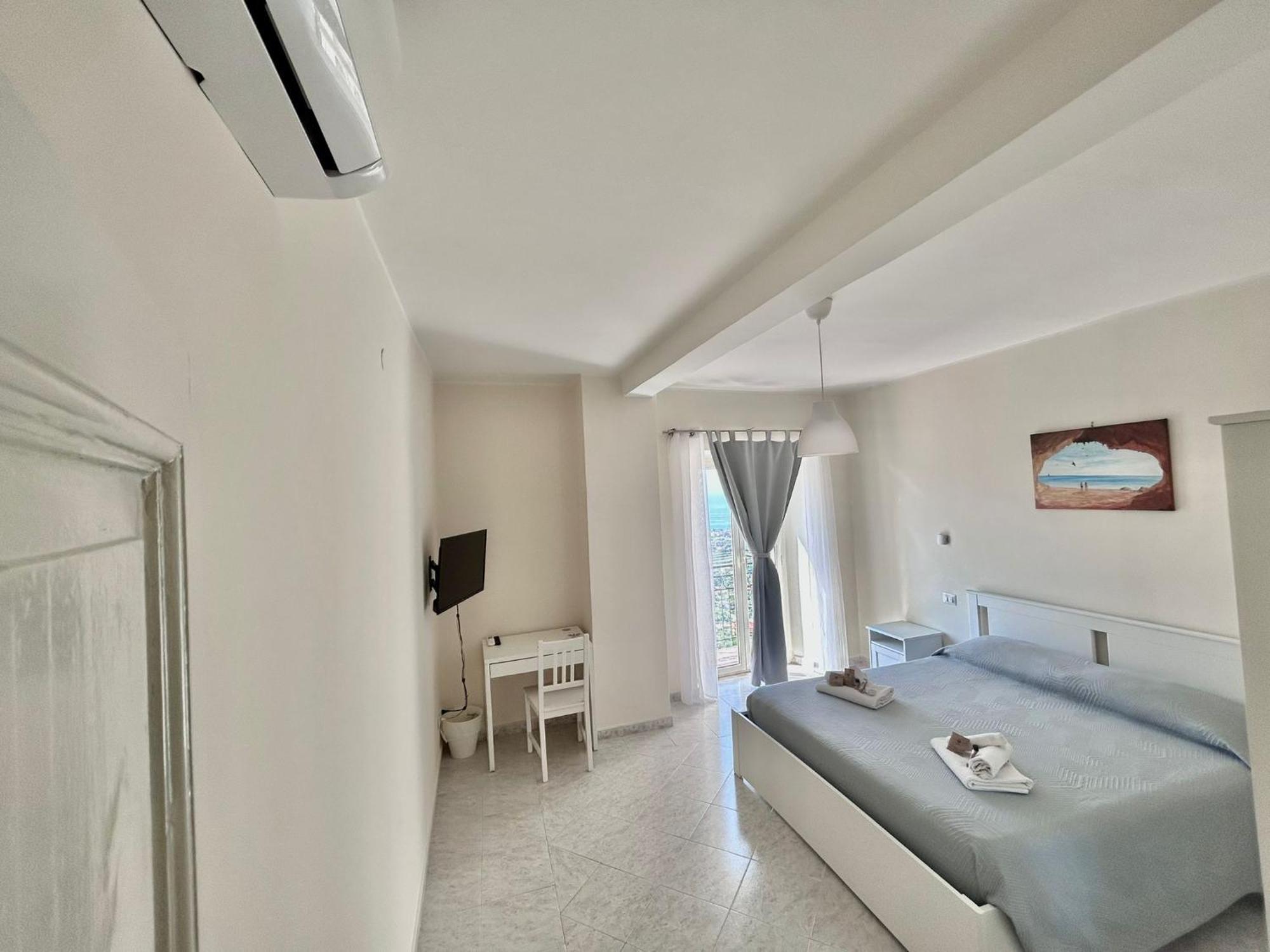 Apartamento Il Nido Delle Rondini Formia Exterior foto